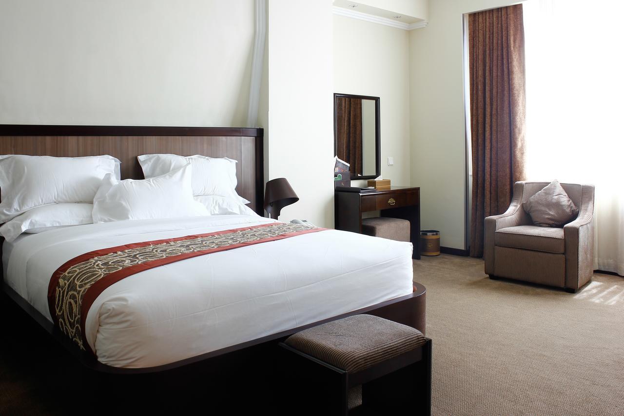 Elilly International Hotel Addis Ababa Bagian luar foto