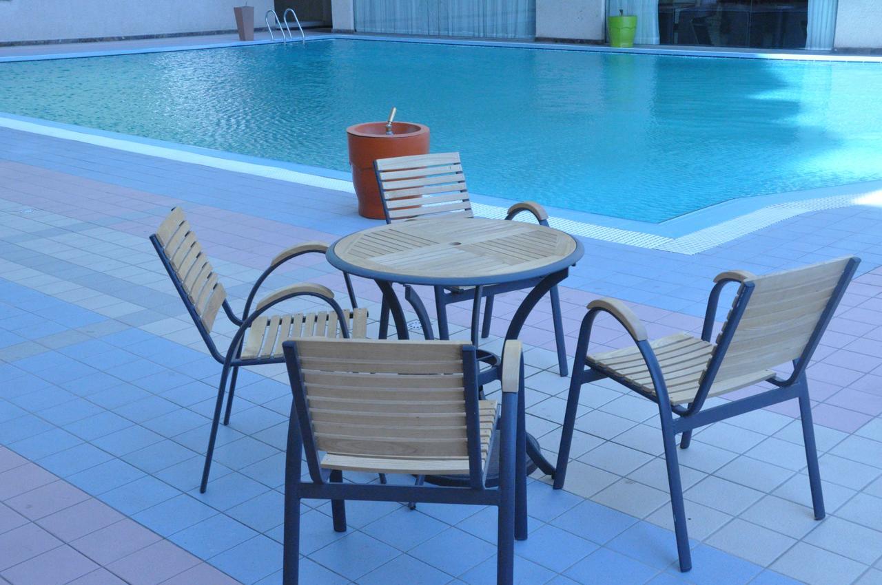 Elilly International Hotel Addis Ababa Bagian luar foto